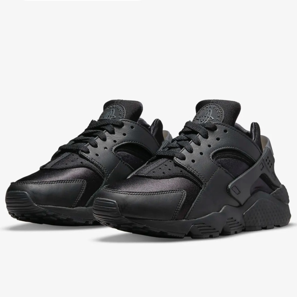Nike Air Huarache Casual Shoes - Picture 3 of 14